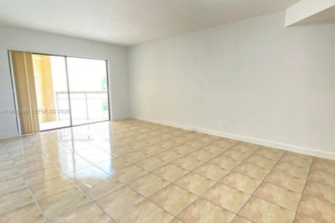 Снять в аренду кондоминиум в Дорал, Флорида 1 спальня, 65.96м2, № 2046966 - фото 9