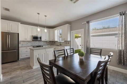 Adosado en venta en Windermere, Florida, 2 dormitorios, 118.91 m2 № 2429129 - foto 12