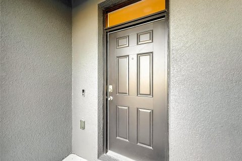 Townhouse in Wildwood, Florida 3 bedrooms, 156.82 sq.m. № 2150247 - photo 6