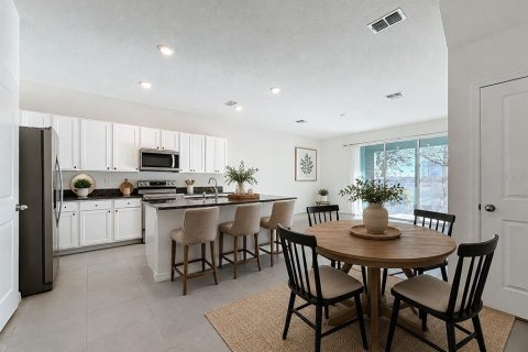 Townhouse in Wildwood, Florida 3 bedrooms, 156.82 sq.m. № 2150247 - photo 11