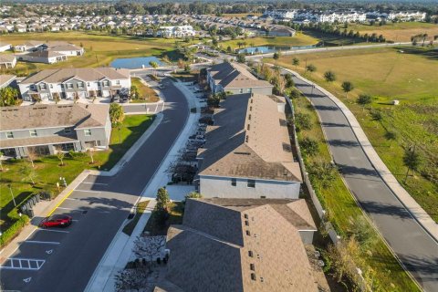Townhouse in Wildwood, Florida 3 bedrooms, 156.82 sq.m. № 2150247 - photo 5