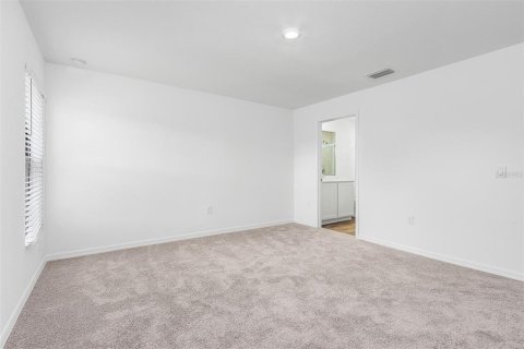 House in Port Charlotte, Florida 3 bedrooms, 135.73 sq.m. № 1107167 - photo 11