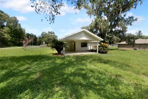 House in Ocala, Florida 3 bedrooms, 100.15 sq.m. № 1913689 - photo 9