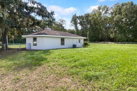 House in Ocala, Florida 3 bedrooms, 100.15 sq.m. № 1913689 - photo 10