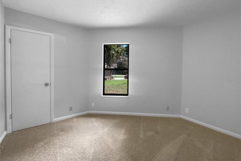 House in Ocala, Florida 3 bedrooms, 100.15 sq.m. № 1913689 - photo 18