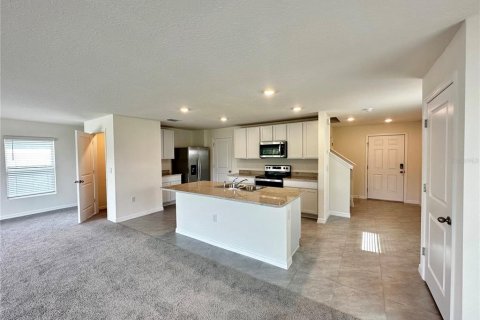 Villa ou maison à louer à Dade City, Floride: 4 chambres, 207.92 m2 № 2408651 - photo 10