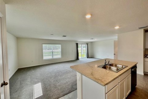 Villa ou maison à louer à Dade City, Floride: 4 chambres, 207.92 m2 № 2408651 - photo 6