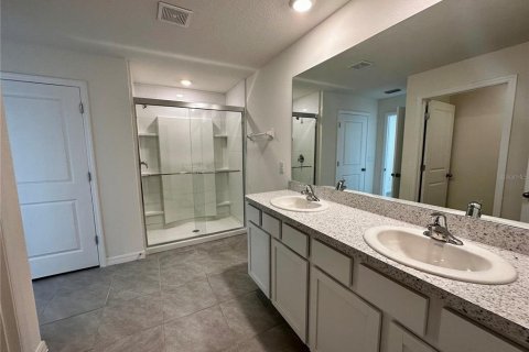 Villa ou maison à louer à Dade City, Floride: 4 chambres, 207.92 m2 № 2408651 - photo 23