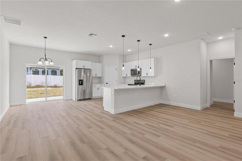 House in Ocala, Florida 4 bedrooms, 173.26 sq.m. № 1902164 - photo 10