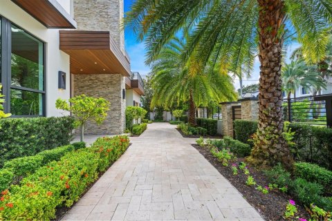 Casa en venta en Fort Lauderdale, Florida, 5 dormitorios, 686.83 m2 № 2271204 - foto 11