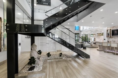 Casa en venta en Fort Lauderdale, Florida, 5 dormitorios, 686.83 m2 № 2271204 - foto 27