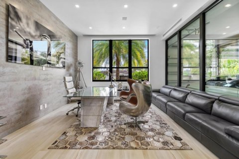 Casa en venta en Fort Lauderdale, Florida, 5 dormitorios, 686.83 m2 № 2271204 - foto 14