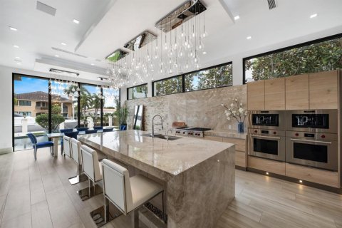 Casa en venta en Fort Lauderdale, Florida, 5 dormitorios, 686.83 m2 № 2271204 - foto 5