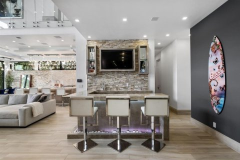 Casa en venta en Fort Lauderdale, Florida, 5 dormitorios, 686.83 m2 № 2271204 - foto 29