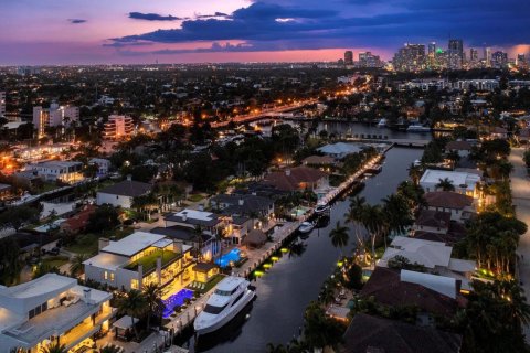 Casa en venta en Fort Lauderdale, Florida, 5 dormitorios, 686.83 m2 № 2271204 - foto 8