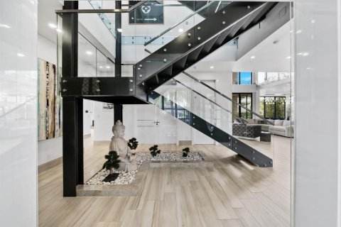 Casa en venta en Fort Lauderdale, Florida, 5 dormitorios, 686.83 m2 № 2271204 - foto 17