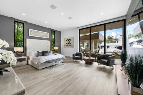 Casa en venta en Fort Lauderdale, Florida, 5 dormitorios, 686.83 m2 № 2271204 - foto 18