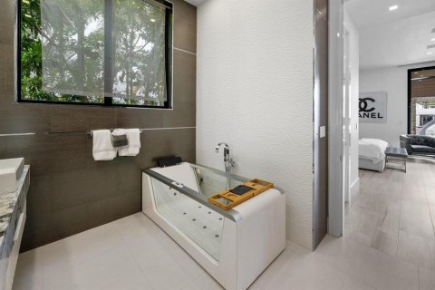 Casa en venta en Fort Lauderdale, Florida, 5 dormitorios, 686.83 m2 № 2271204 - foto 22