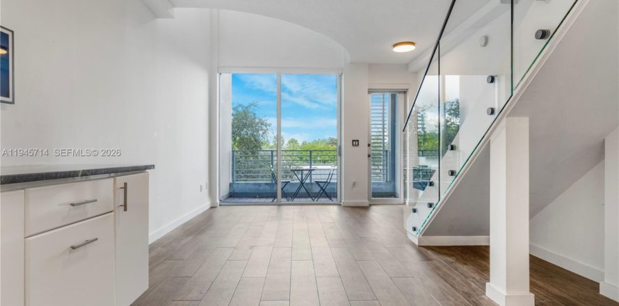 Condo in Miami, Florida, 1 bedroom  № 2002712