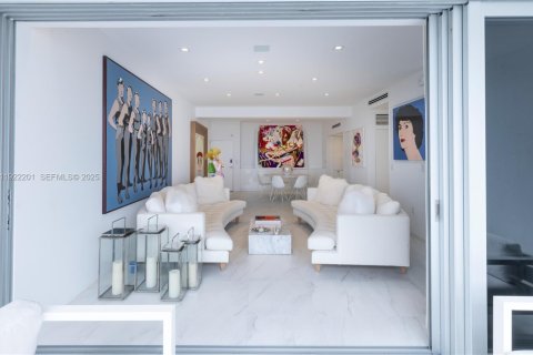 Купить кондоминиум в Майами-Бич, Флорида 2 спальни, 119.19м2, № 1985733 - фото 7