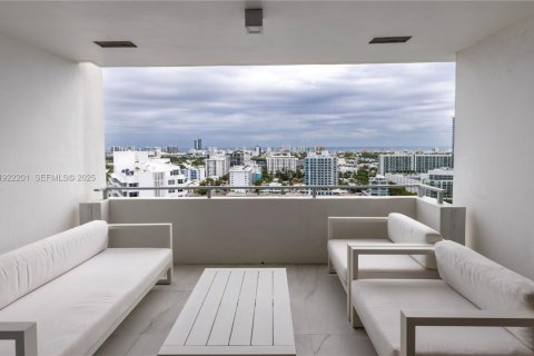 Купить кондоминиум в Майами-Бич, Флорида 2 спальни, 119.19м2, № 1985733 - фото 8