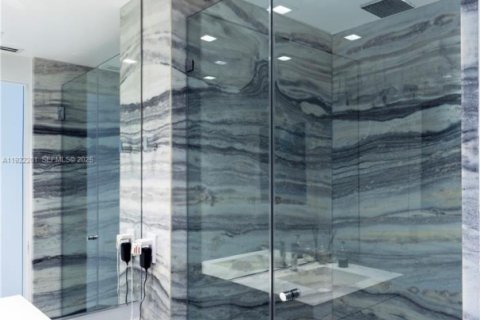 Купить кондоминиум в Майами-Бич, Флорида 2 спальни, 119.19м2, № 1985733 - фото 14