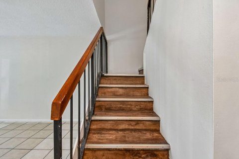 Townhouse in Altamonte Springs, Florida 2 bedrooms, 106.28 sq.m. № 2220489 - photo 17