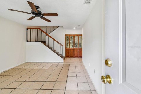 Townhouse in Altamonte Springs, Florida 2 bedrooms, 106.28 sq.m. № 2220489 - photo 10