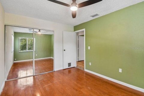 Townhouse in Altamonte Springs, Florida 2 bedrooms, 106.28 sq.m. № 2220489 - photo 23