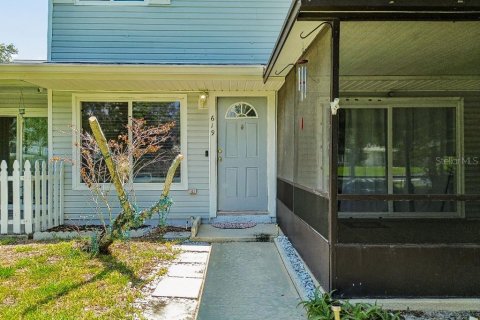 Townhouse in Altamonte Springs, Florida 2 bedrooms, 106.28 sq.m. № 2220489 - photo 24