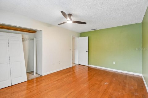 Townhouse in Altamonte Springs, Florida 2 bedrooms, 106.28 sq.m. № 2220489 - photo 18