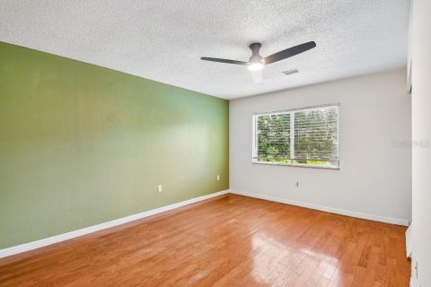 Townhouse in Altamonte Springs, Florida 2 bedrooms, 106.28 sq.m. № 2220489 - photo 19