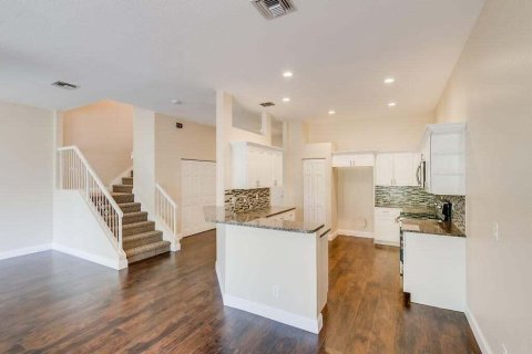 Adosado en venta en Hypoluxo, Florida, 2 dormitorios, 168.52 m2 № 2268845 - foto 7