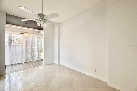 Condo in South Pasadena, Florida, 2 bedrooms  № 2199202 - photo 16