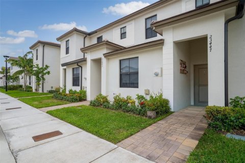 Купить таунхаус в Хомстед, Флорида 3 спальни, 123.37м2, № 2021008 - фото 10