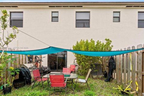 Купить таунхаус в Хомстед, Флорида 3 спальни, 123.37м2, № 2021008 - фото 26