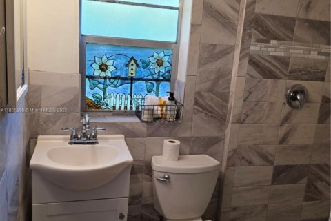 Снять в аренду квартиру в Сент-Луси, Флорида 1 спальня, № 1981800 - фото 14