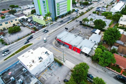 Immobilier commercial à vendre à Miami, Floride № 1886644 - photo 4