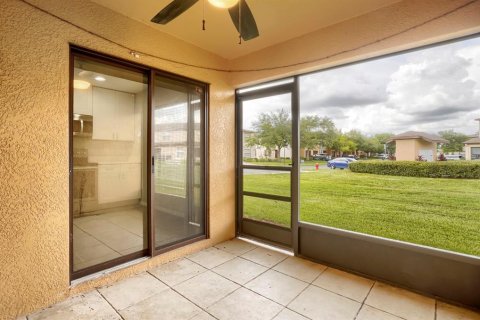 Townhouse in Brandon, Florida 3 bedrooms, 137.4 sq.m. № 2349878 - photo 25