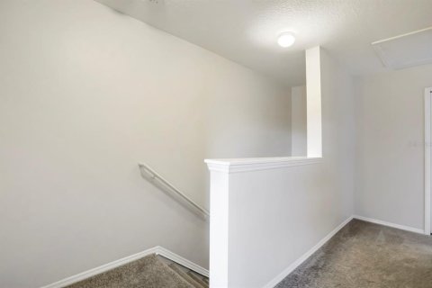 Townhouse in Brandon, Florida 3 bedrooms, 137.4 sq.m. № 2349878 - photo 19