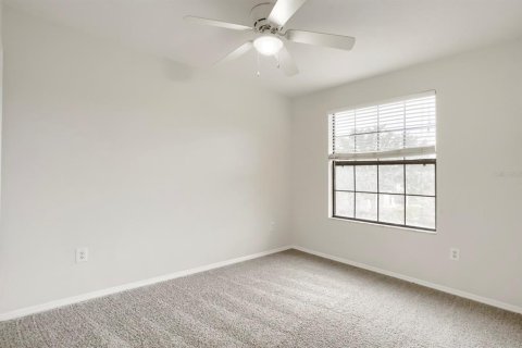 Townhouse in Brandon, Florida 3 bedrooms, 137.4 sq.m. № 2349878 - photo 17