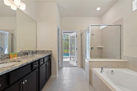 House in Davenport, Florida 6 bedrooms, 289.2 sq.m. № 2130374 - photo 20