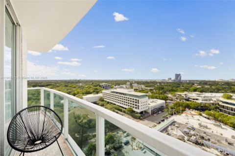 Condominio en venta en Miami, Florida, 1 dormitorio, 63.08 m2 № 2035661 - foto 16