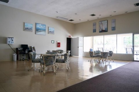 Condo in Seminole, Florida, 2 bedrooms  № 1755024 - photo 28