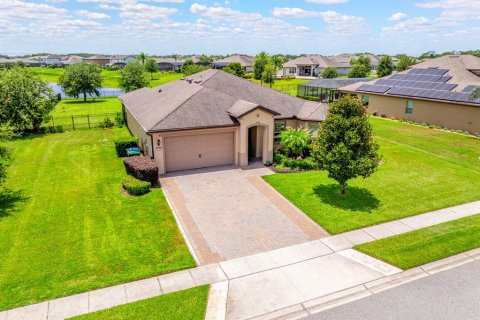 House in Orlando, Florida 4 bedrooms, 226.87 sq.m. № 2195959 - photo 4