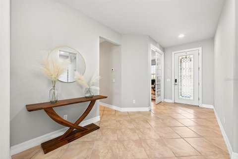House in Orlando, Florida 4 bedrooms, 226.87 sq.m. № 2195959 - photo 5