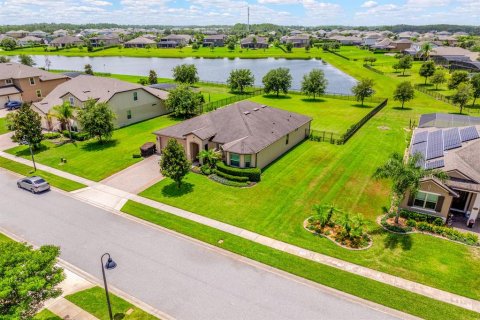 House in Orlando, Florida 4 bedrooms, 226.87 sq.m. № 2195959 - photo 3