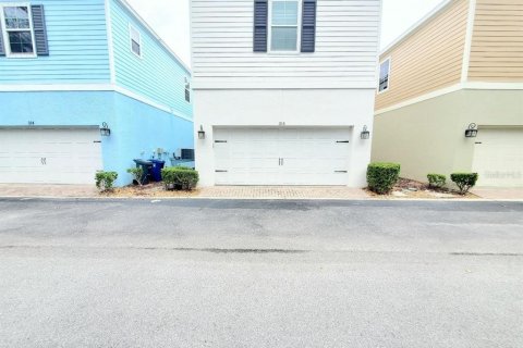 Villa ou maison à louer à Oldsmar, Floride: 3 chambres, 134.24 m2 № 2407066 - photo 3
