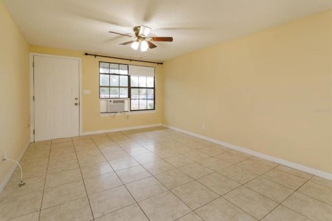 Condo in Orlando, Florida, 2 bedrooms  № 1569023 - photo 6