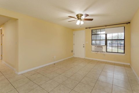 Condo in Orlando, Florida, 2 bedrooms  № 1569023 - photo 5